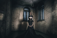 PetraH-Decay-10